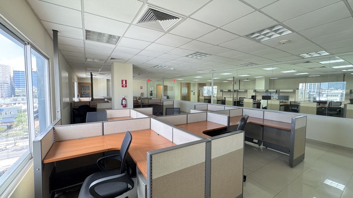 Oficinas en Venta Evaristo Morales, Santo Domingo