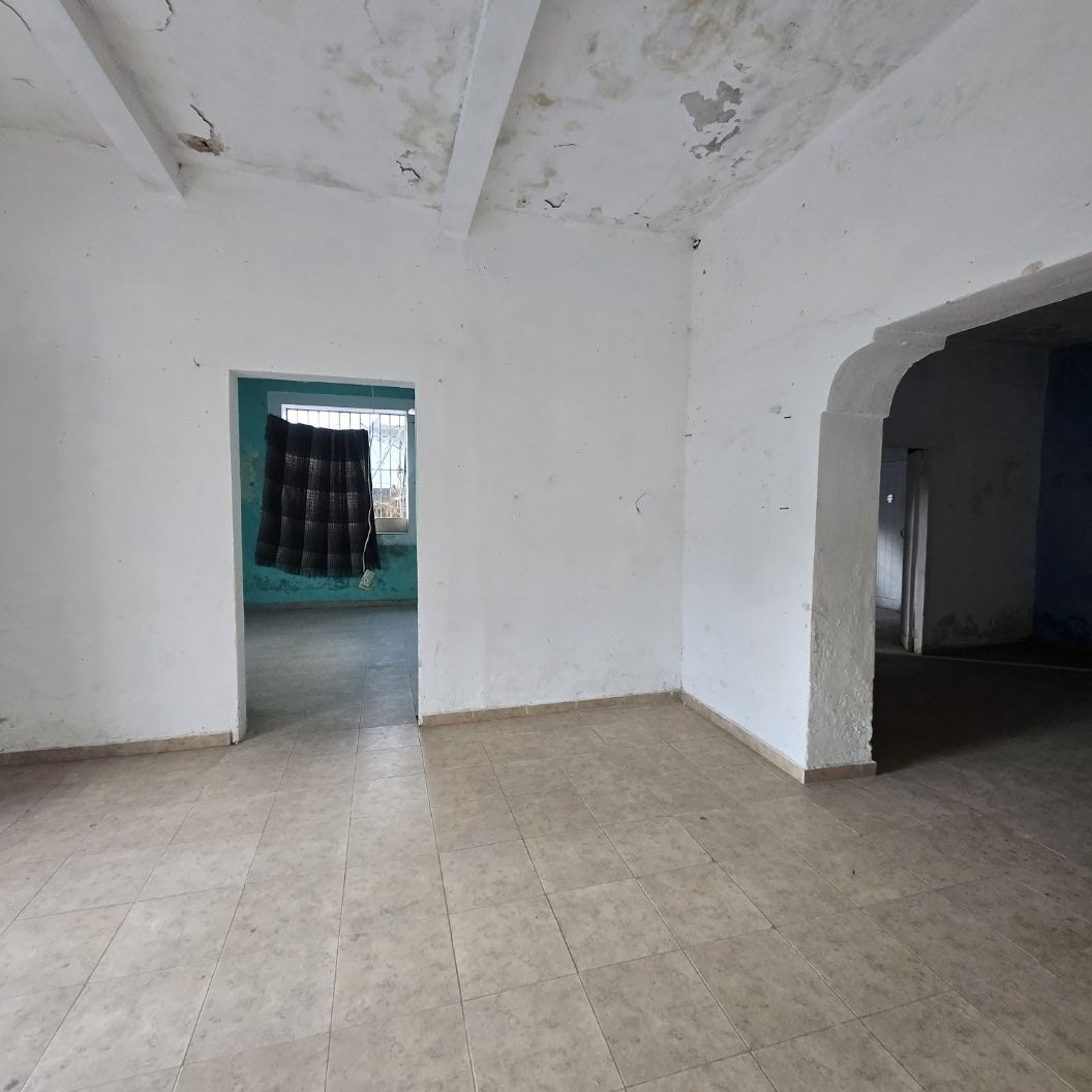 Casa en el Centro de Mérida por Ermita para remodelar - foto 4