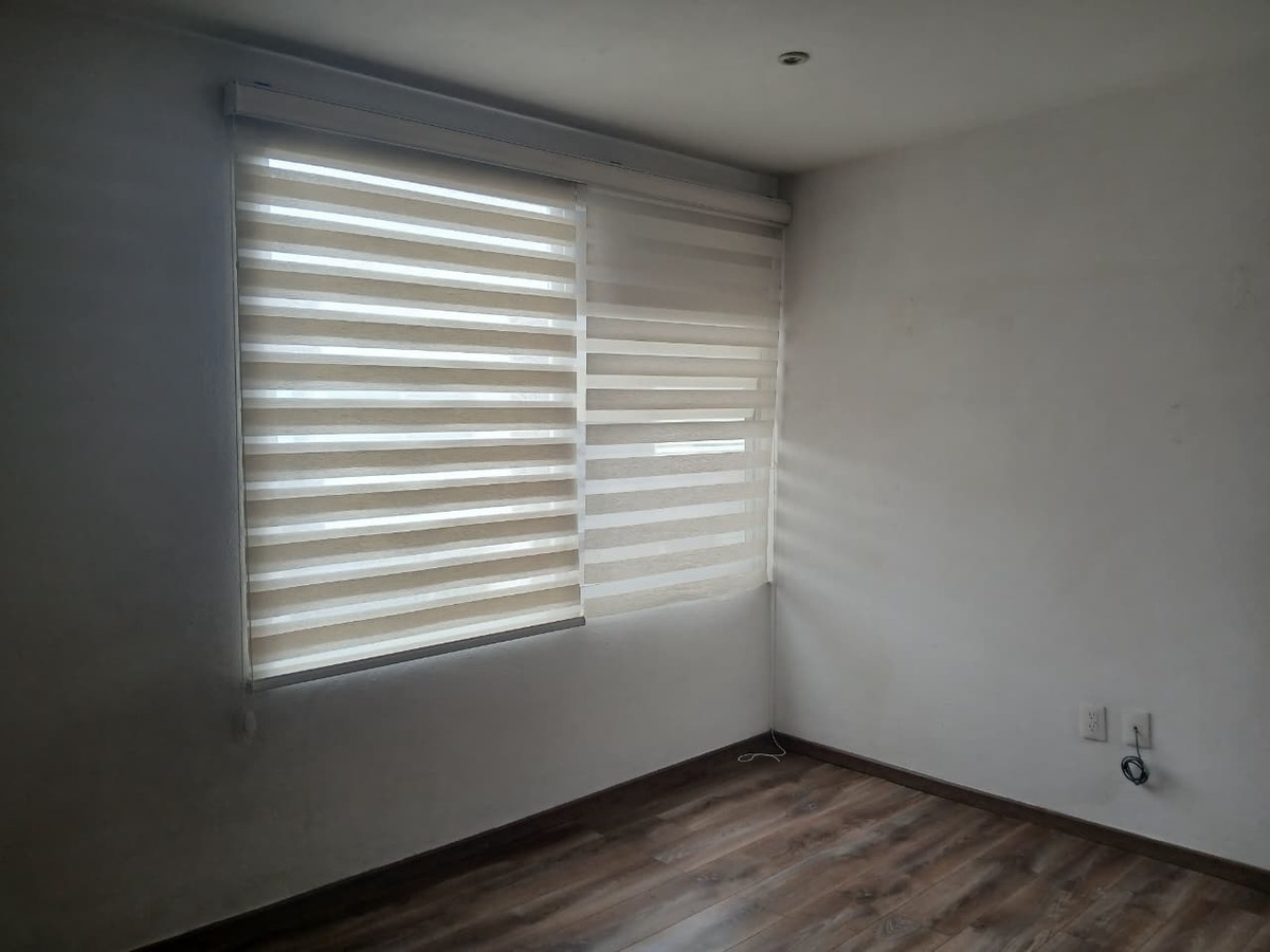 18 de 34: Sala Familiar