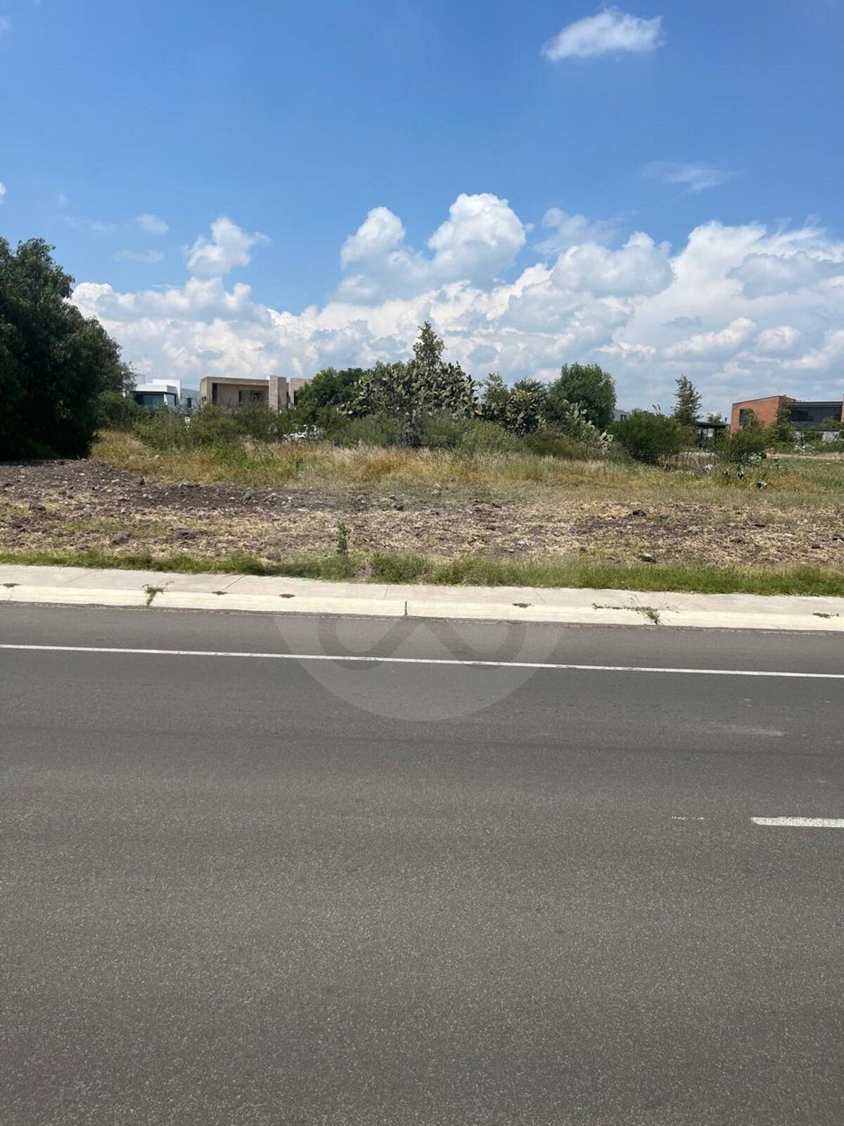 Lote em El Campanario, Querétaro, foto 3 de 11