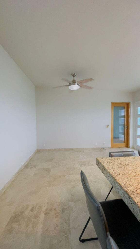 5 de 21: Sala de estar