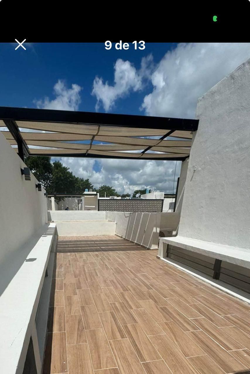 2 de 12: ROOF