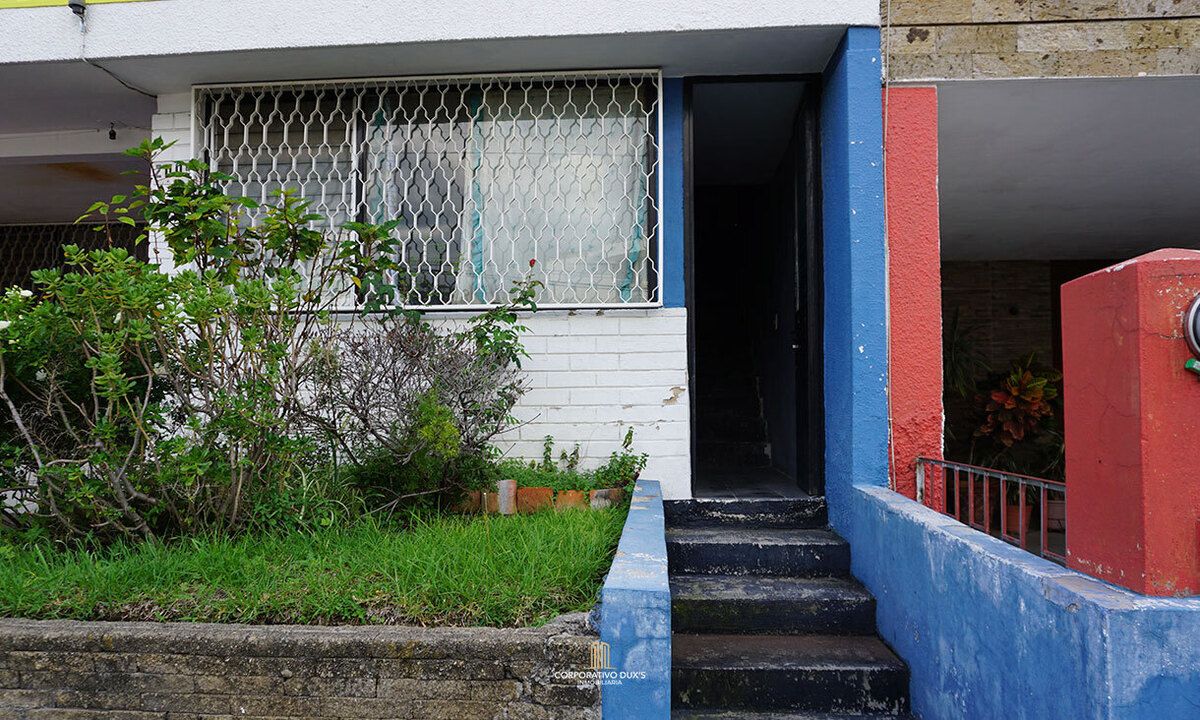 casa jardines del country