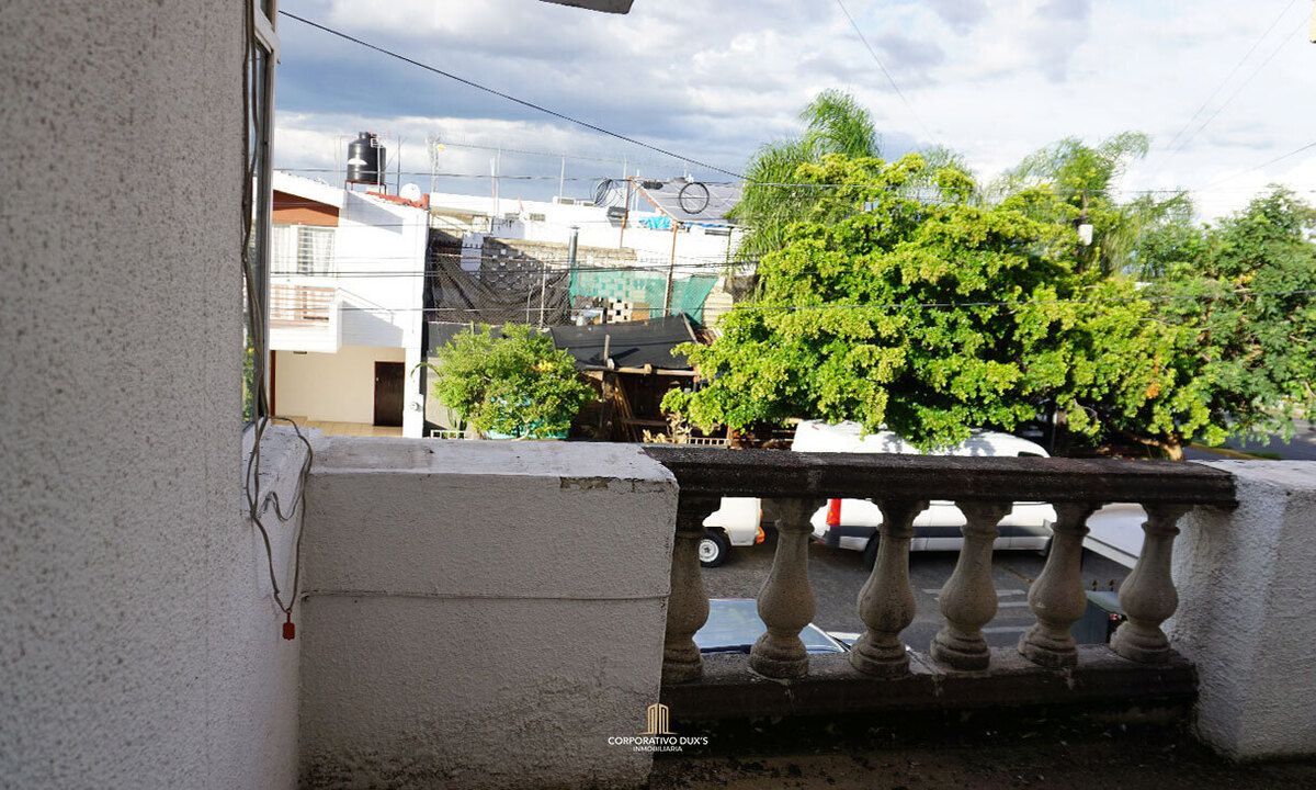 casa jardines del country