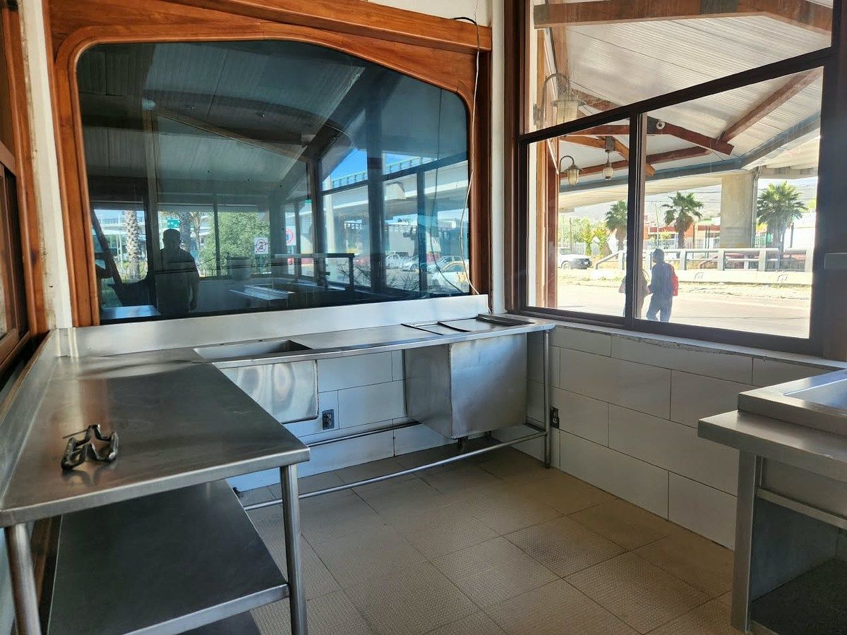 Local comercial en Arboledas de San Javier, Pachuca de Soto, foto 16 de 32
