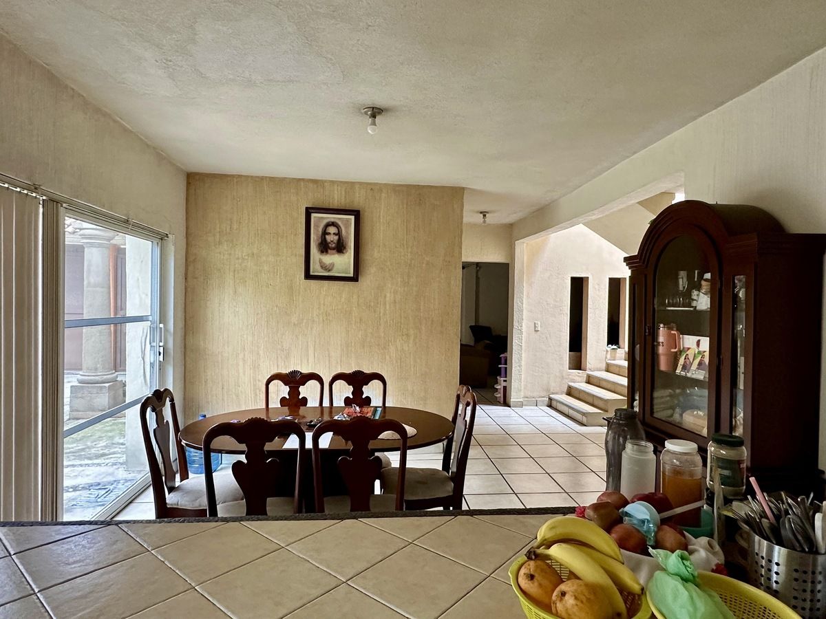 4 de 19: Comedor con terraza