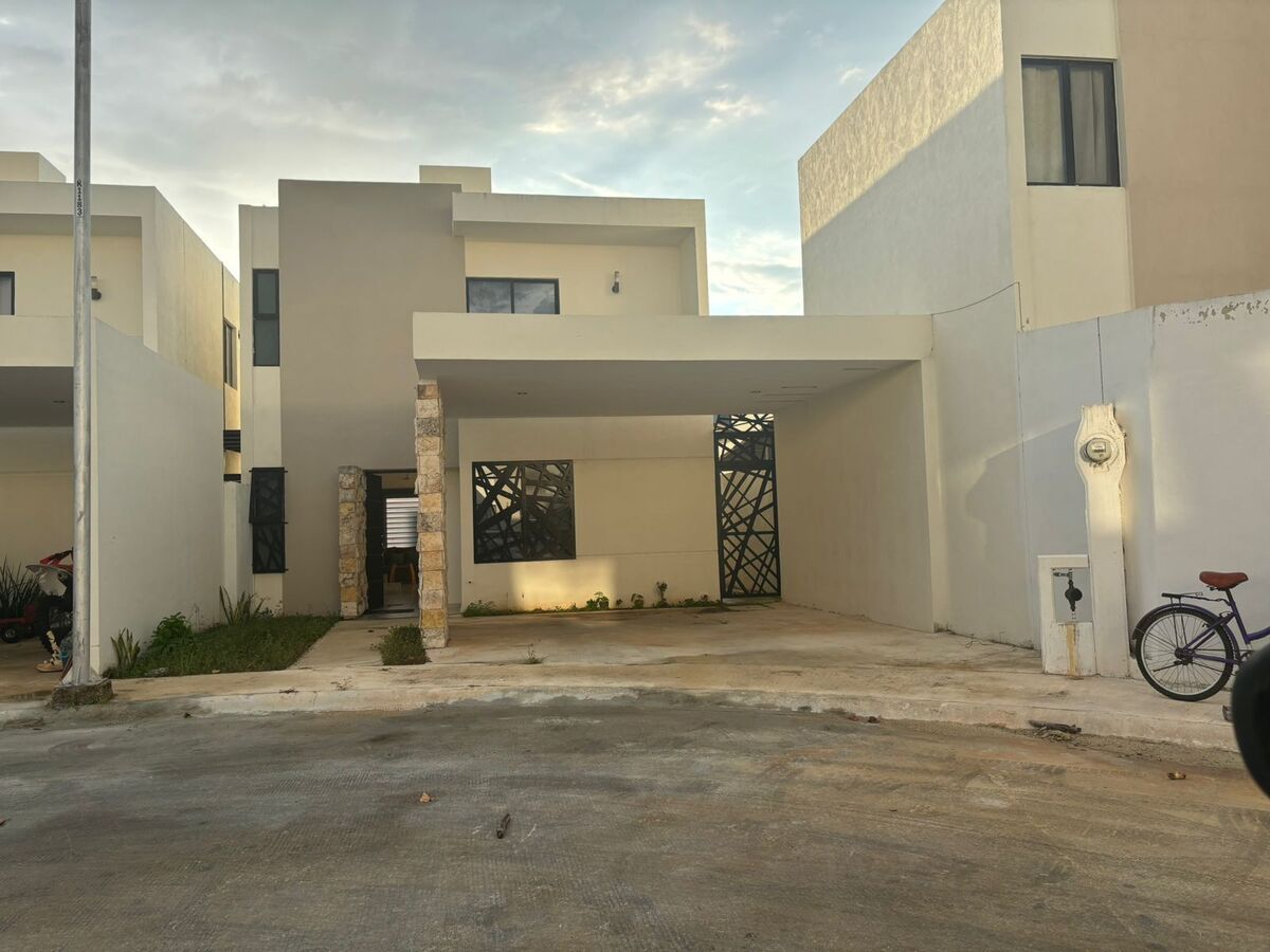 Casa Mobiliada em Solana Residencial, Tixcacal Opichén, foto 1 de 25