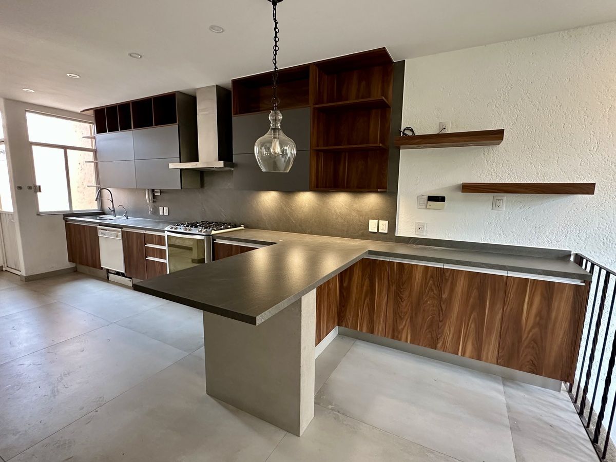 Casa em Jardines en la Montaña, Tlalpan, foto 4 de 46