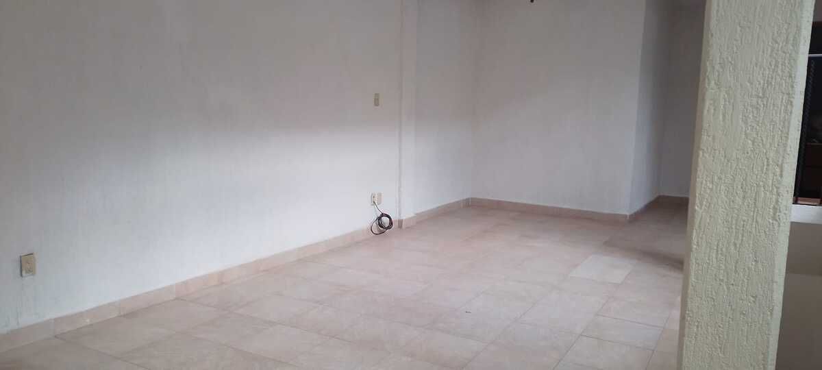 7 of 24: Casa en Venta en Tarango Las Águilas Rayo Vende ®