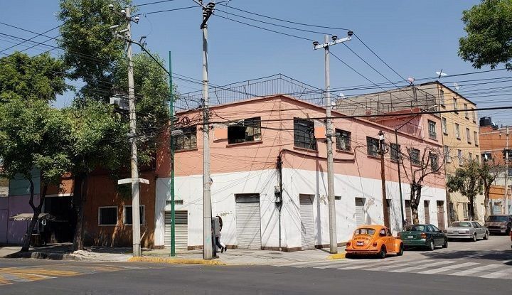 TERRENO EN VENTA EN ESQUINA USO DE SUELO HO6/20 CUAUHTÉMOC