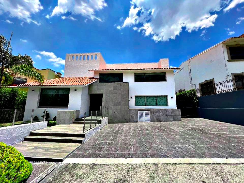 https://assets.easybroker.com/property_images/4758544/80524793/EB-RG8544.png?version=1727232795