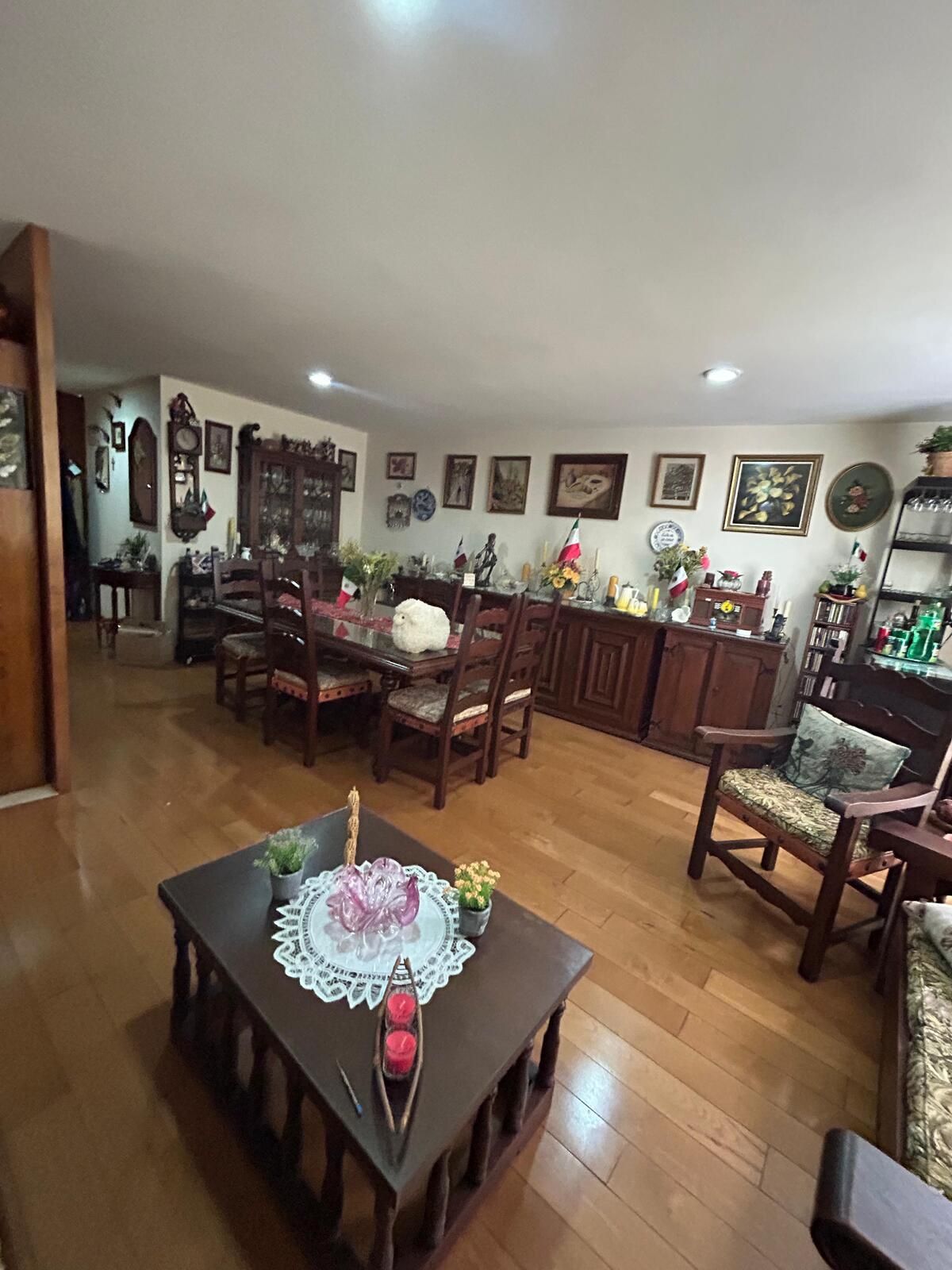 https://assets.easybroker.com/property_images/4759109/80535051/EB-RG9109.jpg?version=1727281944