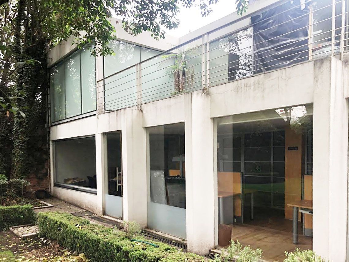 Preciosa casa con uso de suelo para oficina en San Ángel.(1757)