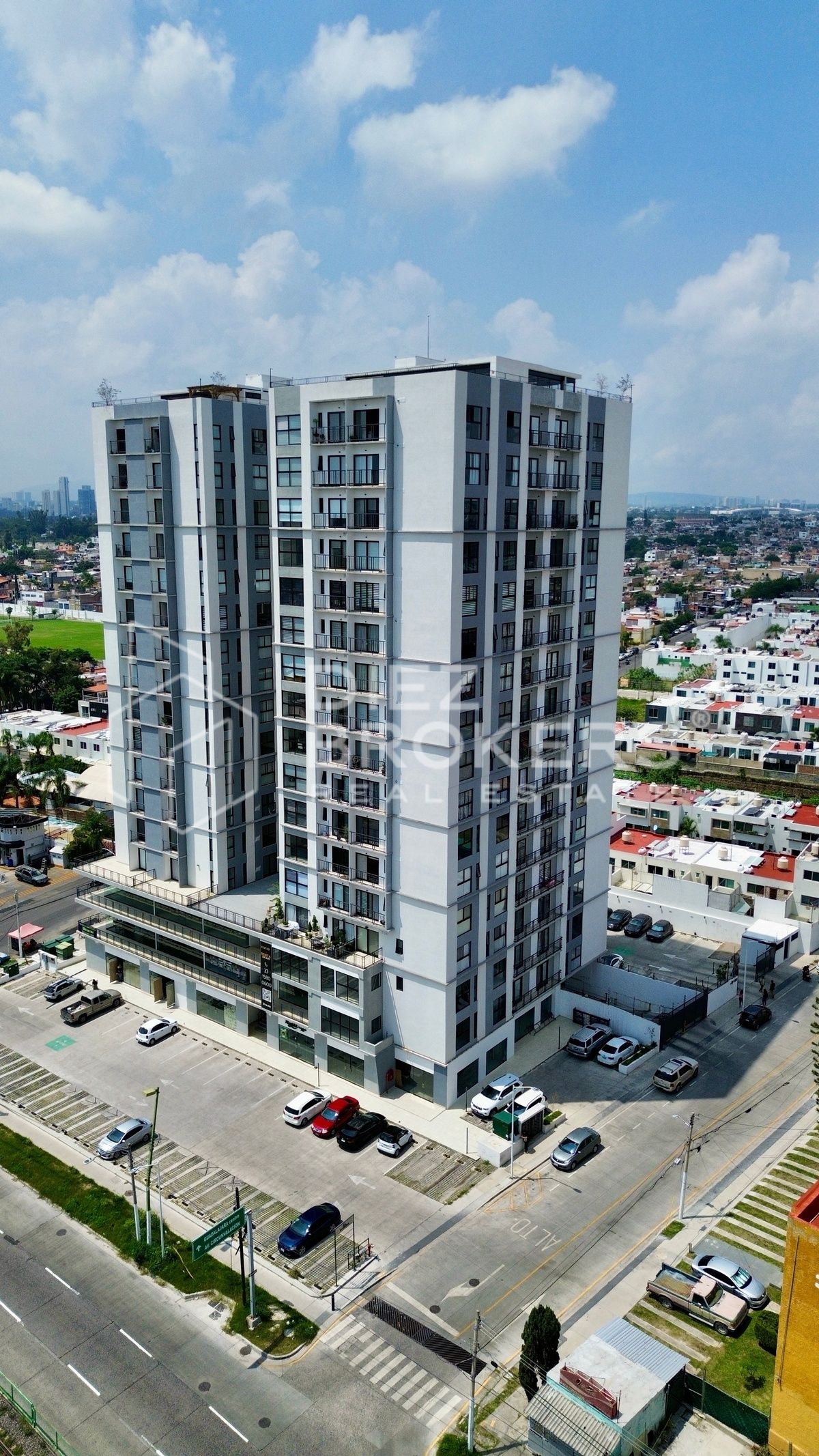 Departamento en Venta y Renta en Federalta Skylife, Zapopan - foto 1