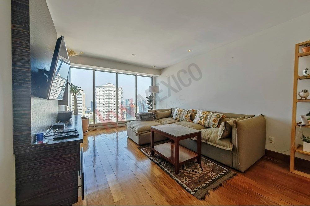 6 de 45: Family Room