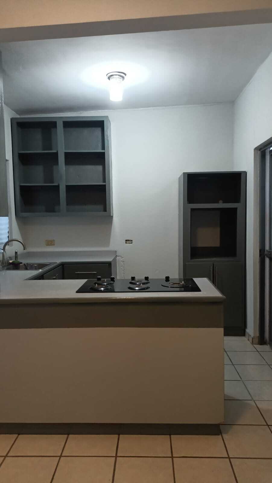 3 of 15: Cocina
