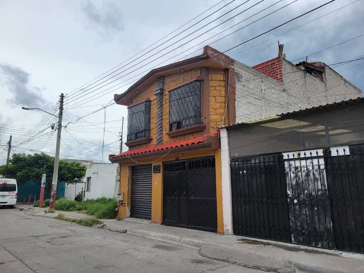 2 de 25: fachada