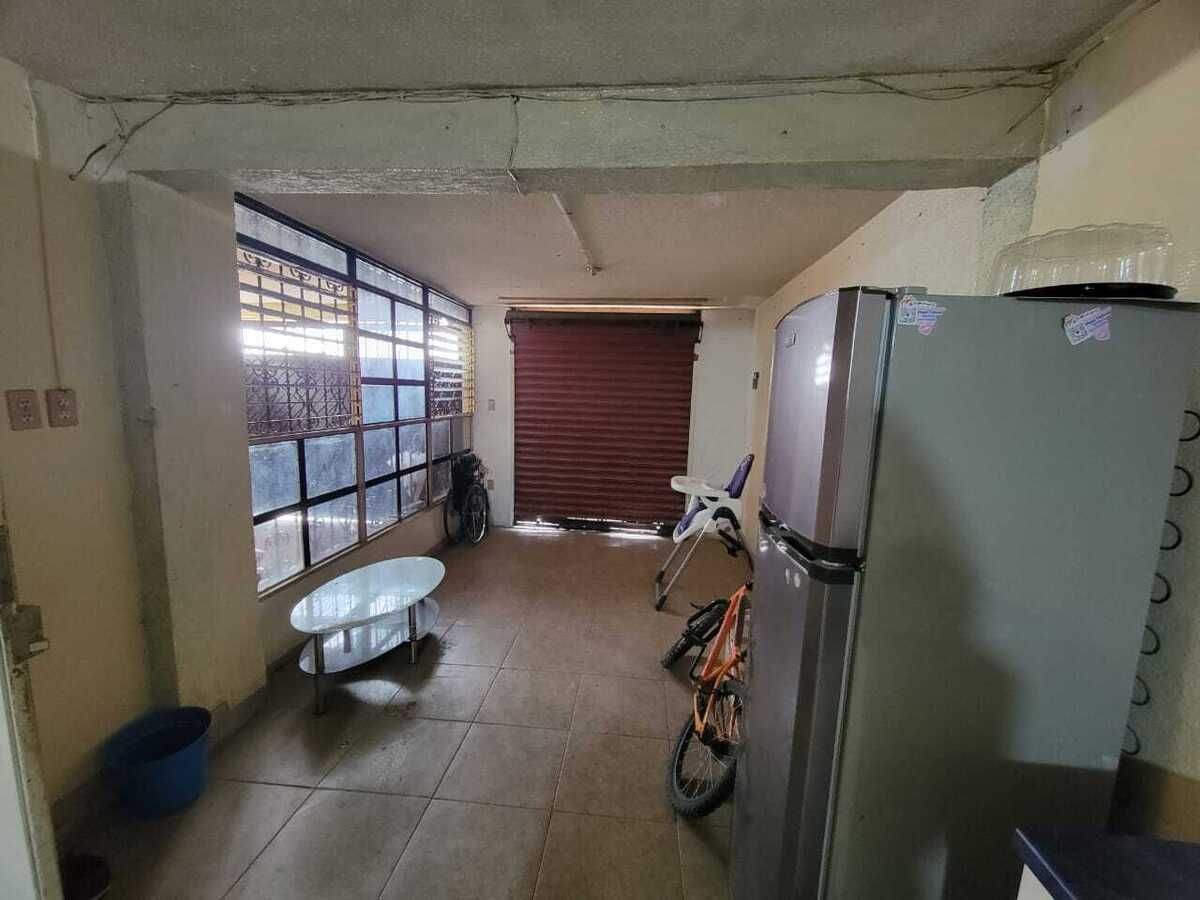 3 de 25: espacio para local