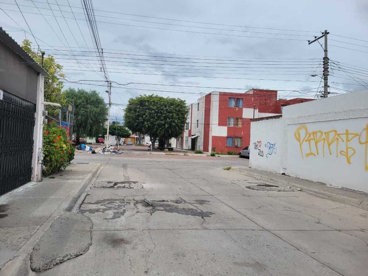 25 de 25: batrdas de vecinos libres para poder estacionarse