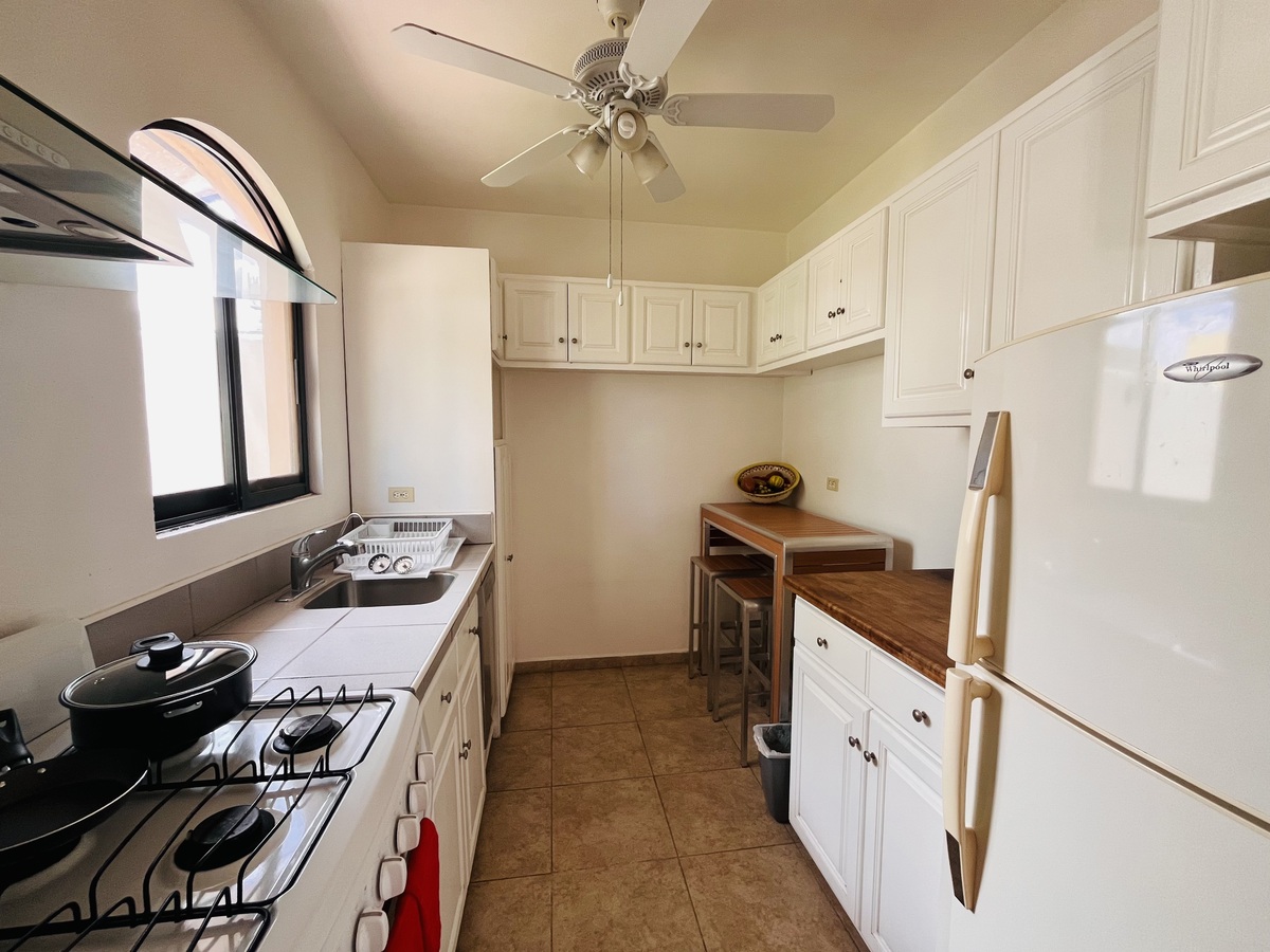 2 of 18: Kitchen