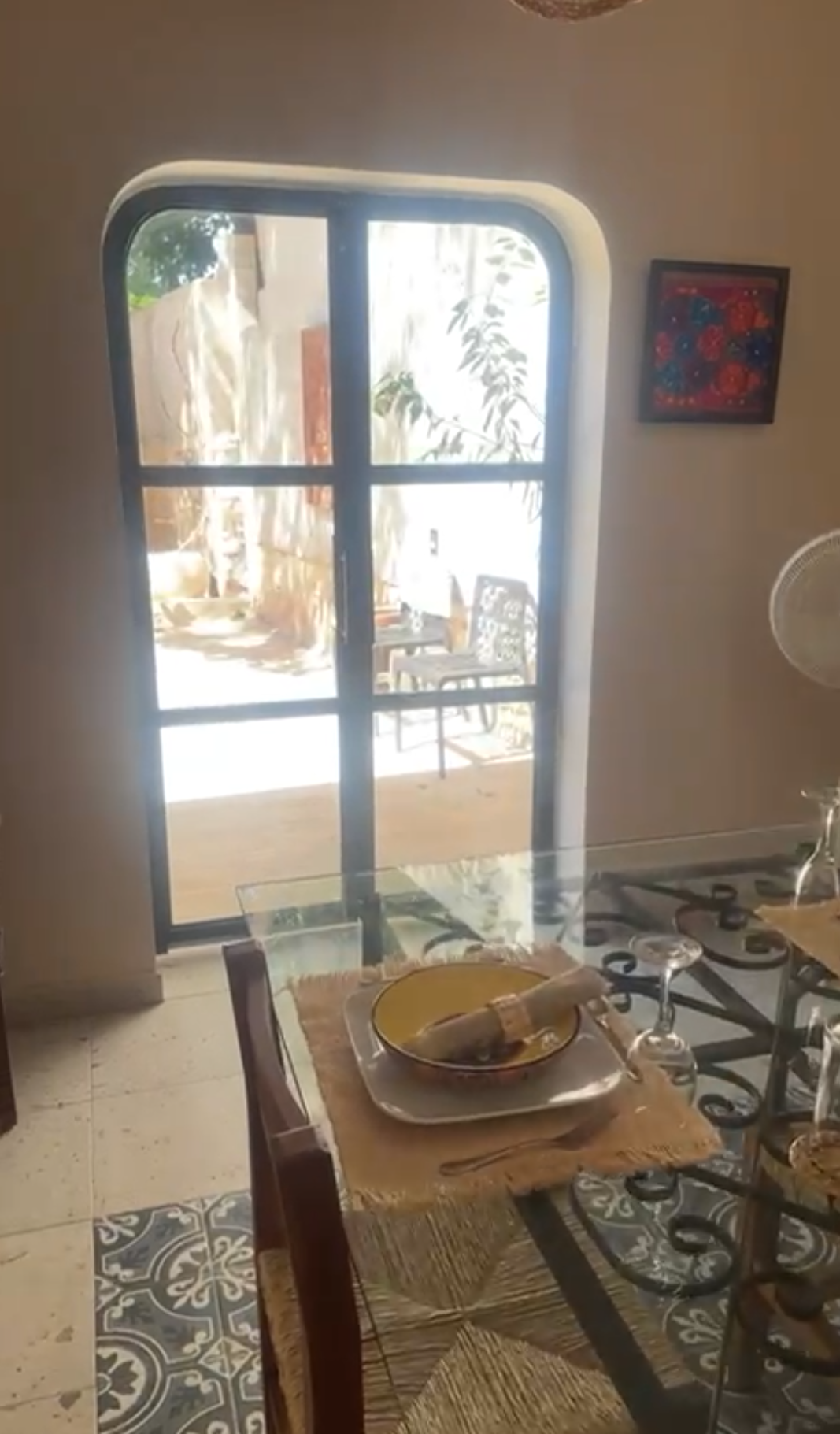 23 de 28