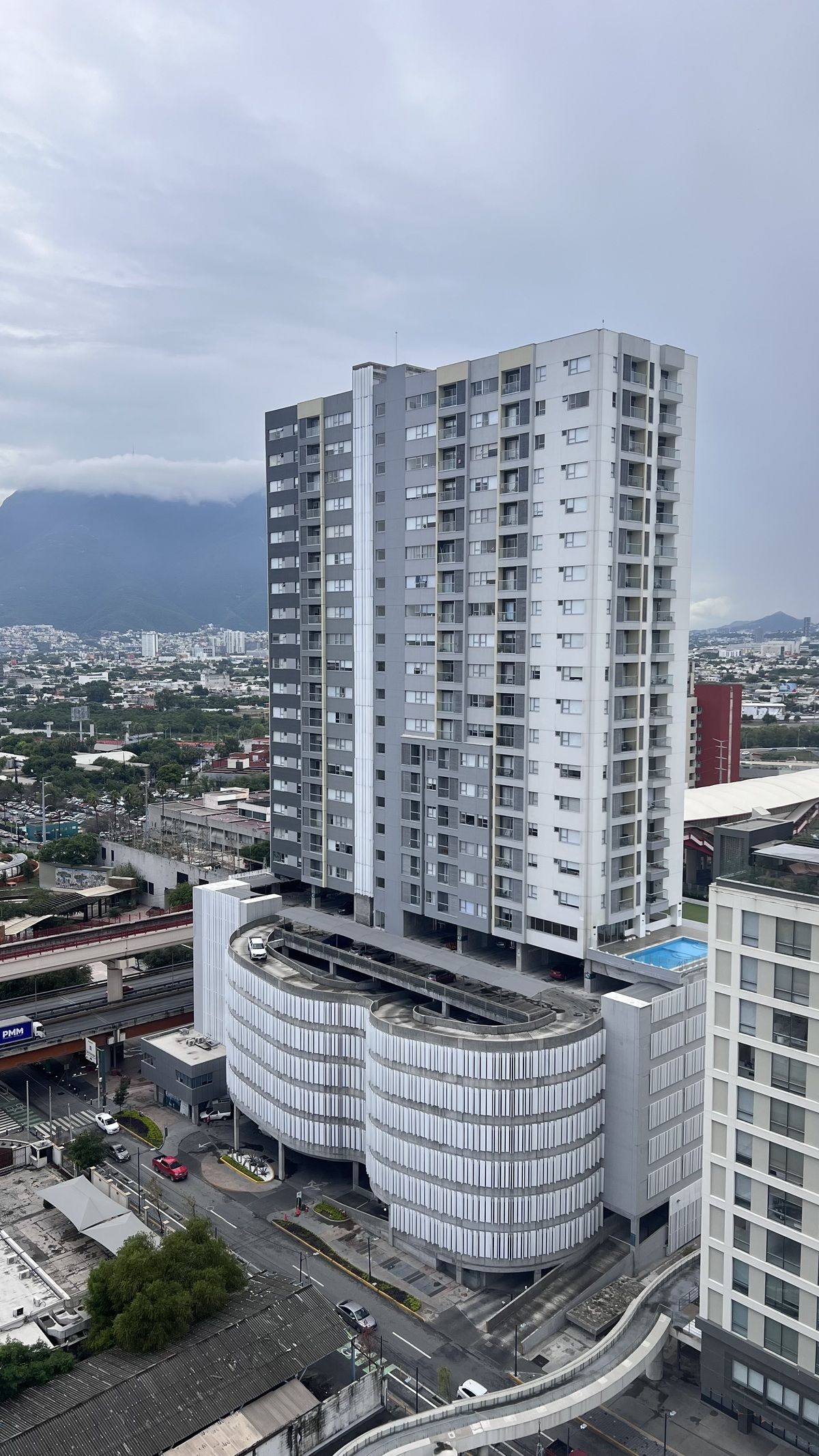 3 de 12: Torre Luzia