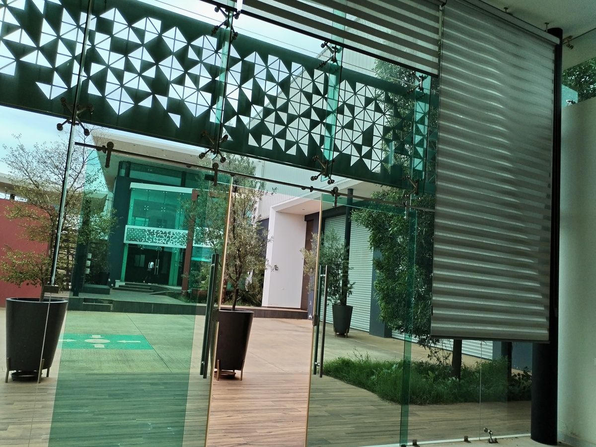 18 de 34: entrada a recepción