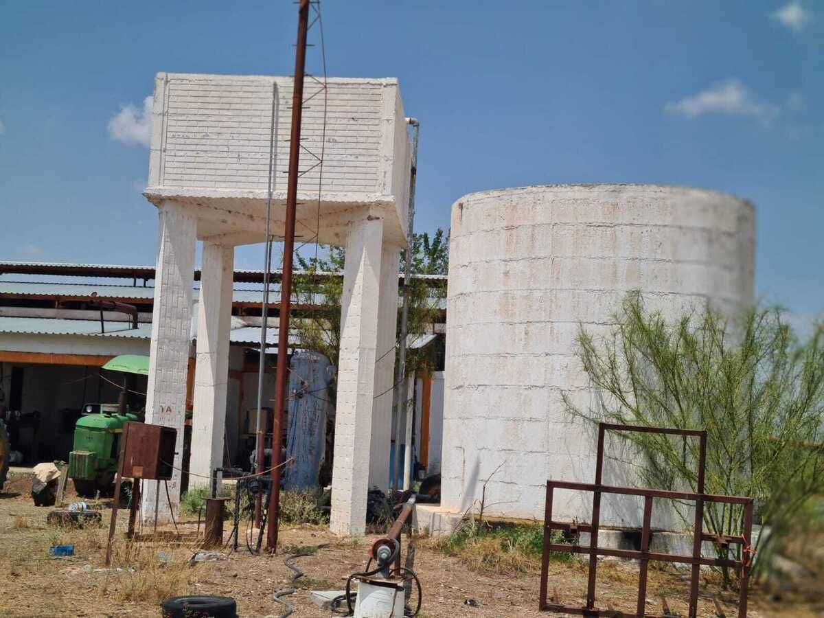 15 of 28: anillos de agua