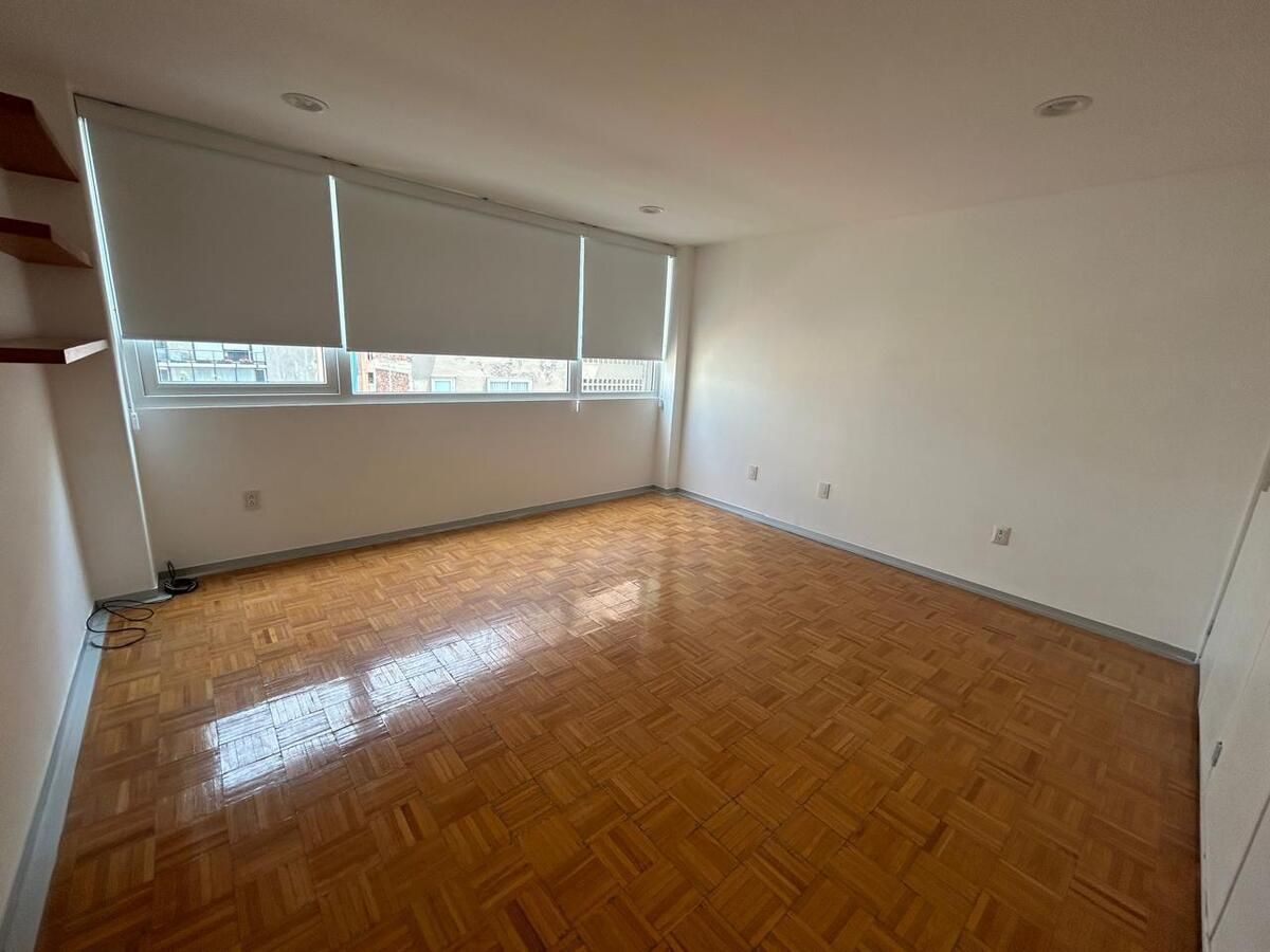 22 de 32: cuarto secundario 1