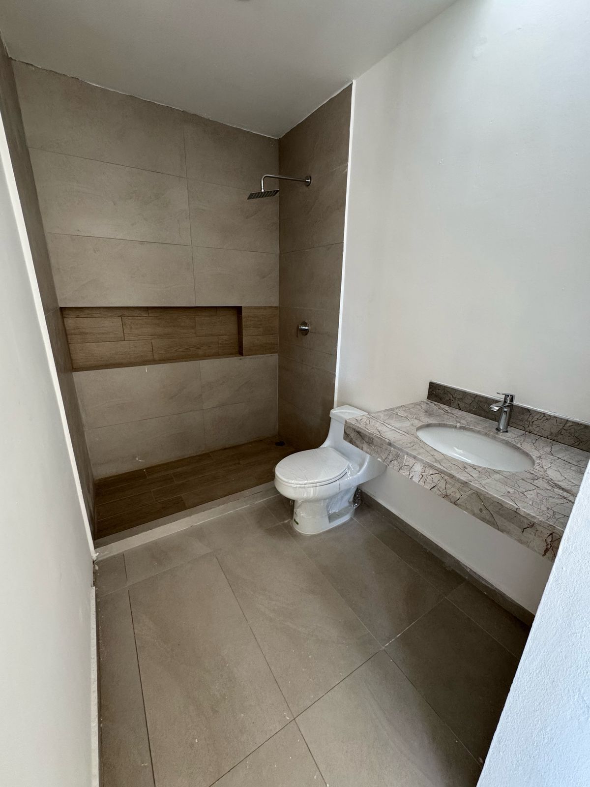 VENTA EN PRIVADA CAUCEL