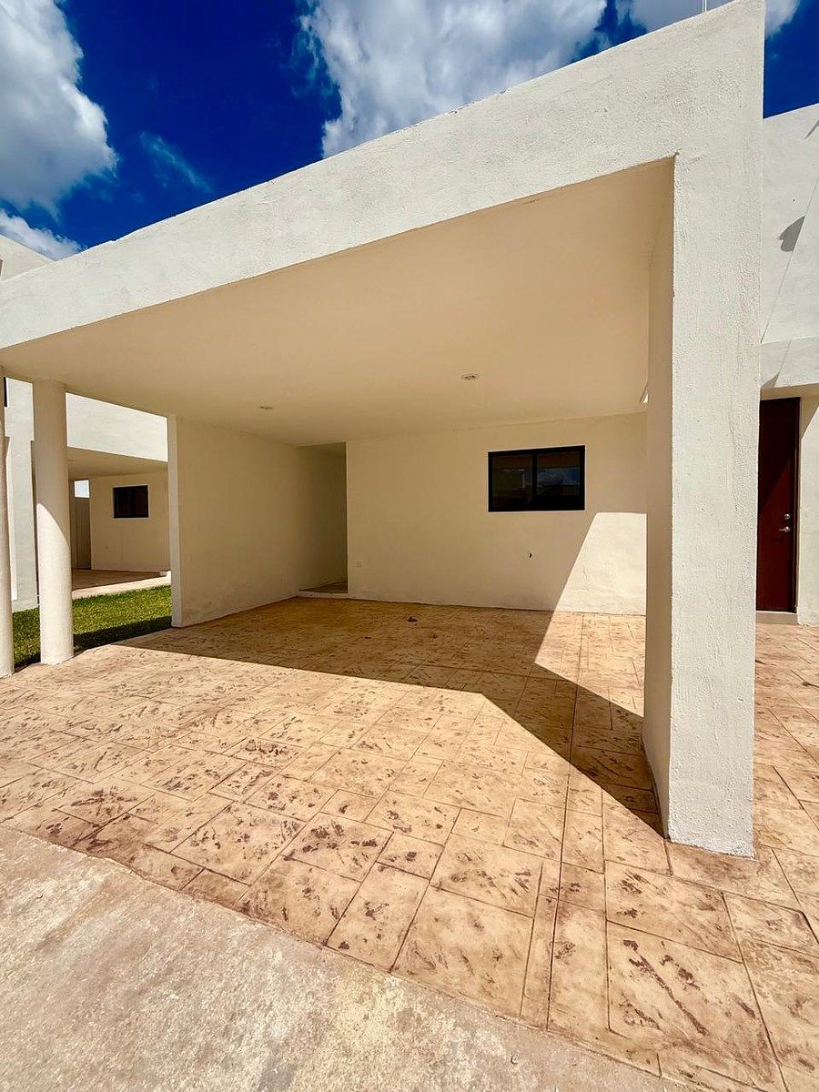 Casa à venda de 2 andares, localizada em Cholul, Mérida, foto 1 de 8