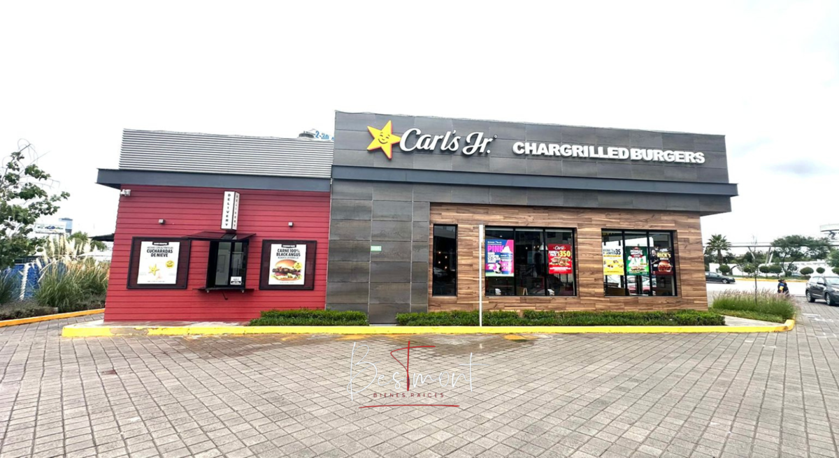 5 of 8: Carl’s Jr Punta Angelópolis