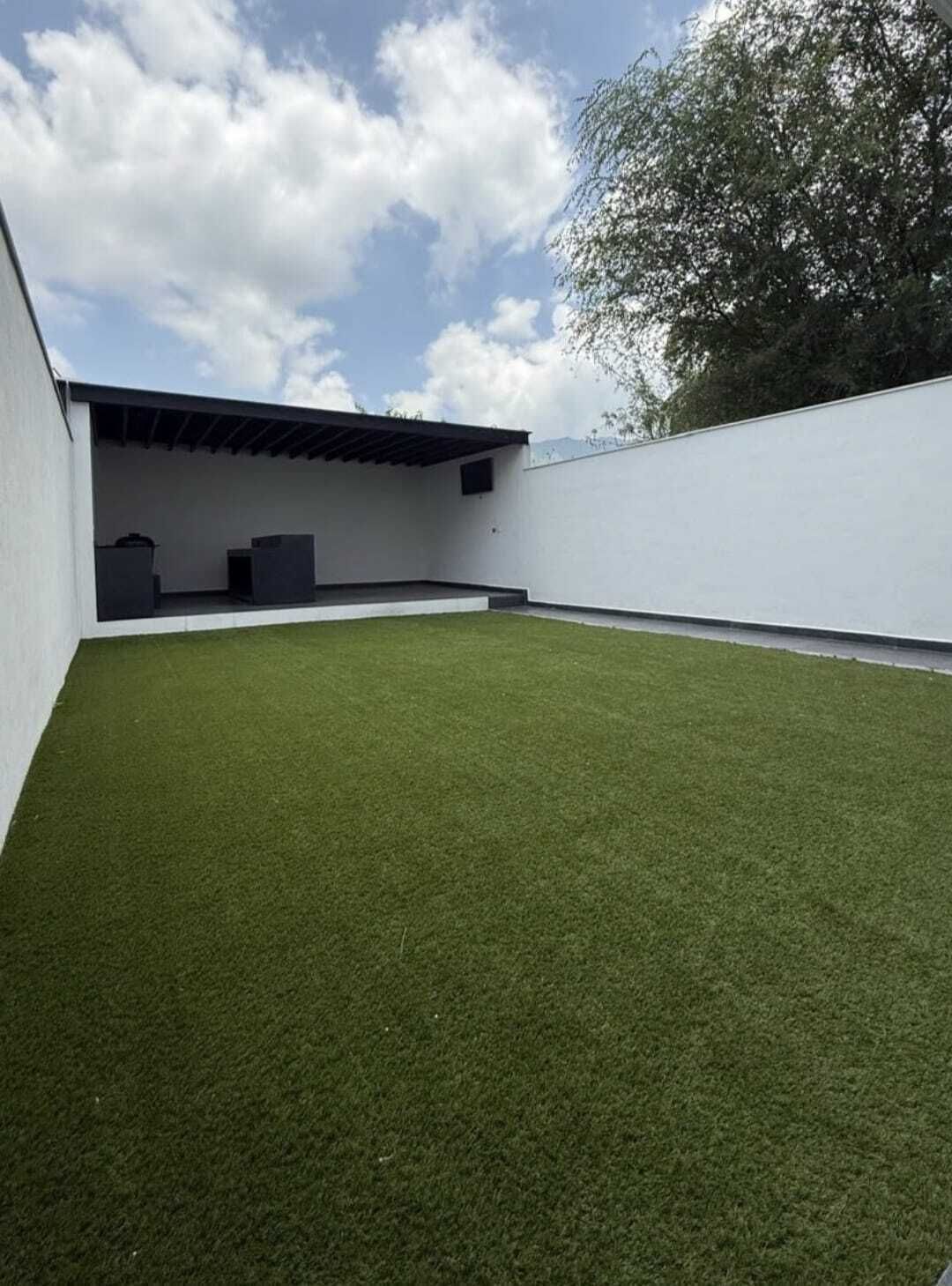 9 of 18