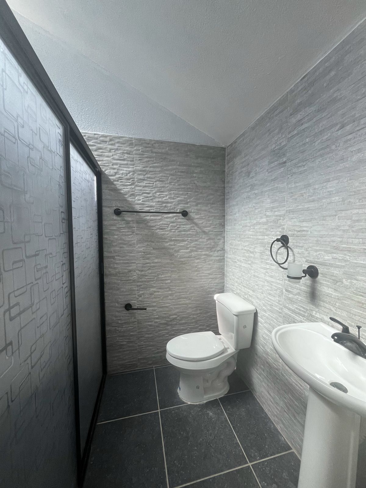 4 de 19: baño completo