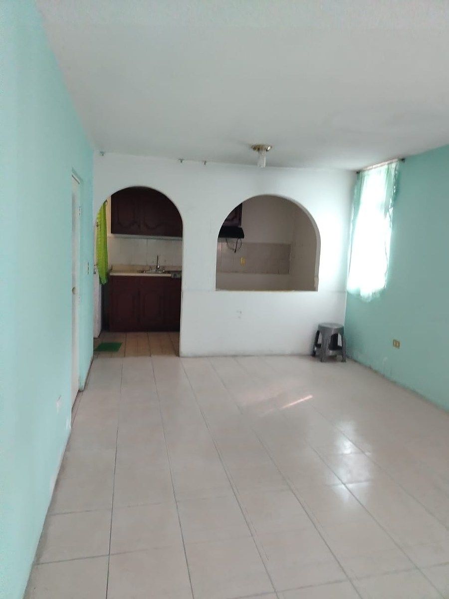 5 de 18: Sala-Comedor