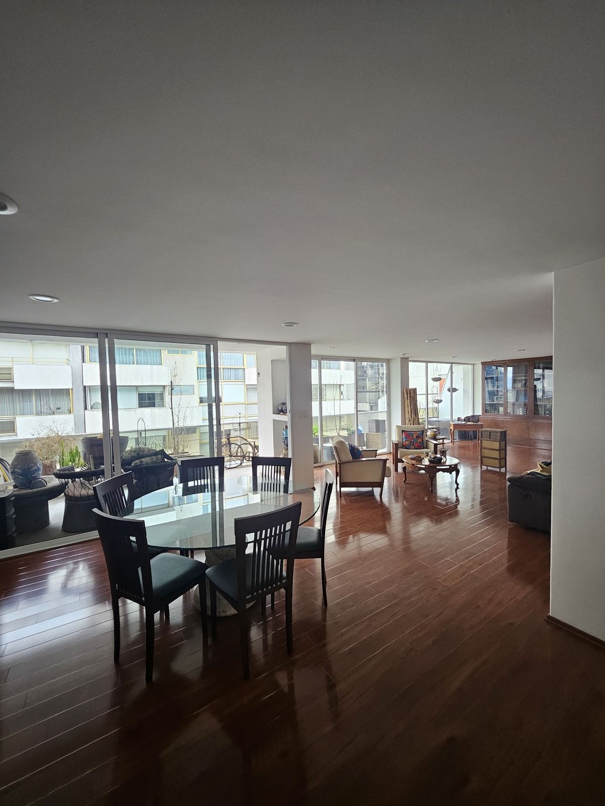 Departamento en Venta en Blas Pascal con 2 Baños, 3 Recámaras y 200 Metros Cuadrados