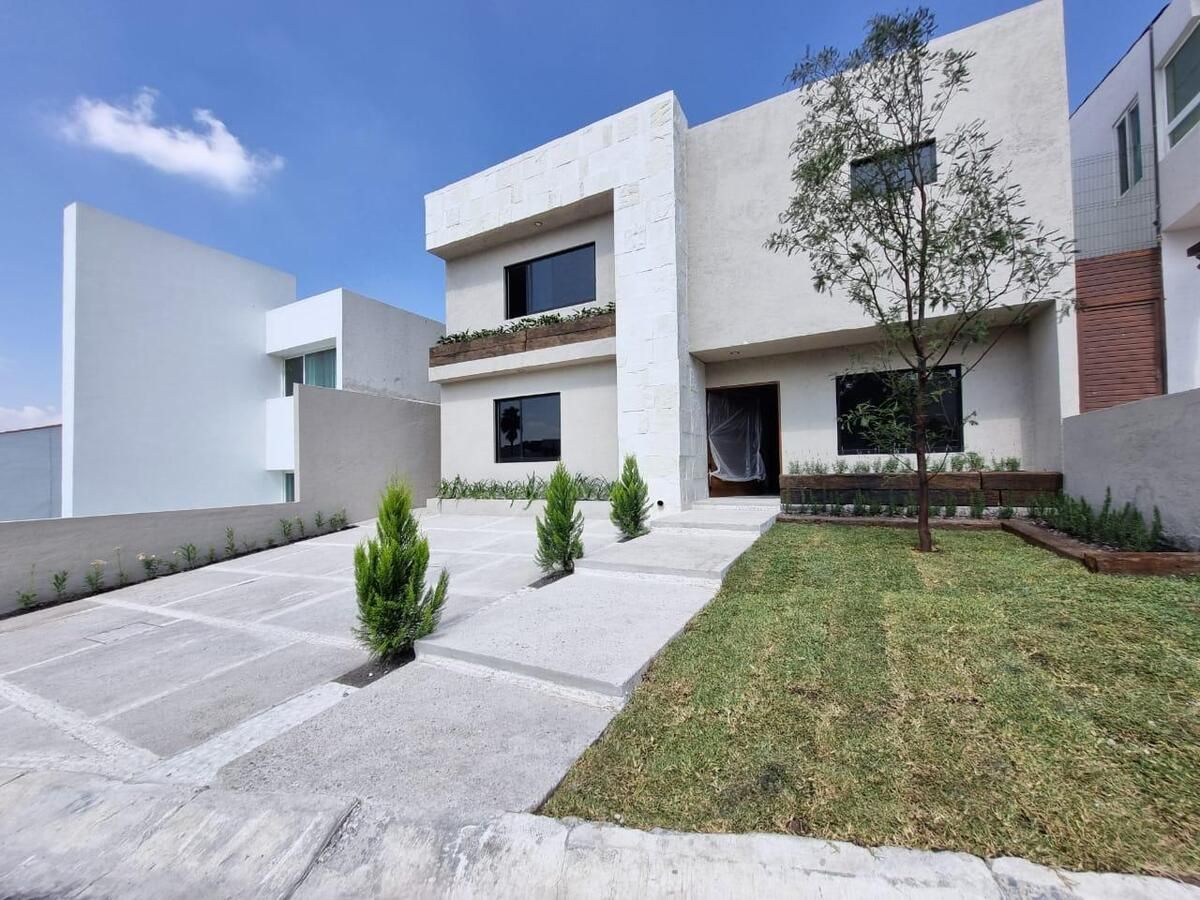 Casa en Venta en Cumbres del Cimatario