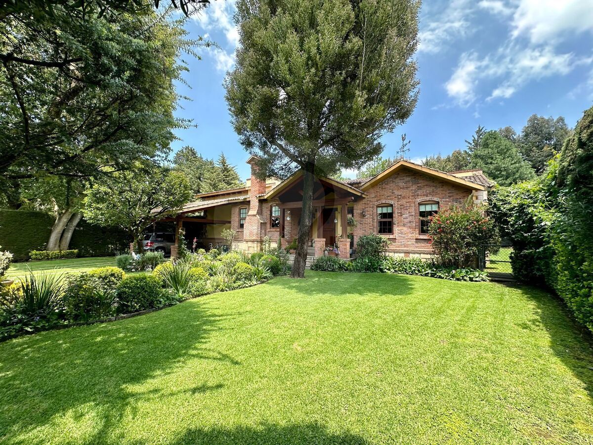Casa en venta en Hacienda San Martin Sección Mano de Plata, foto 1 de 24