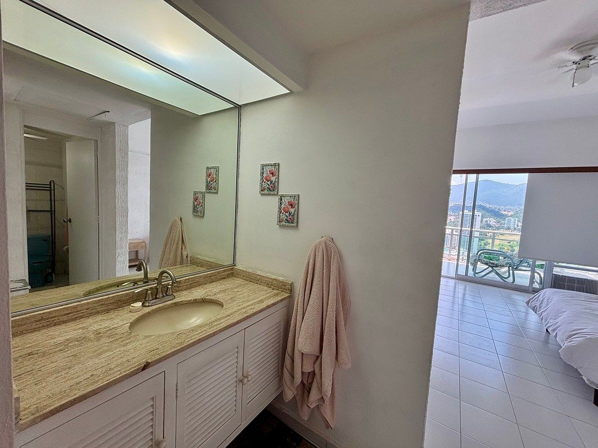 Apartment in Costa Azul, Acapulco de Juárez, photo 20 of 45