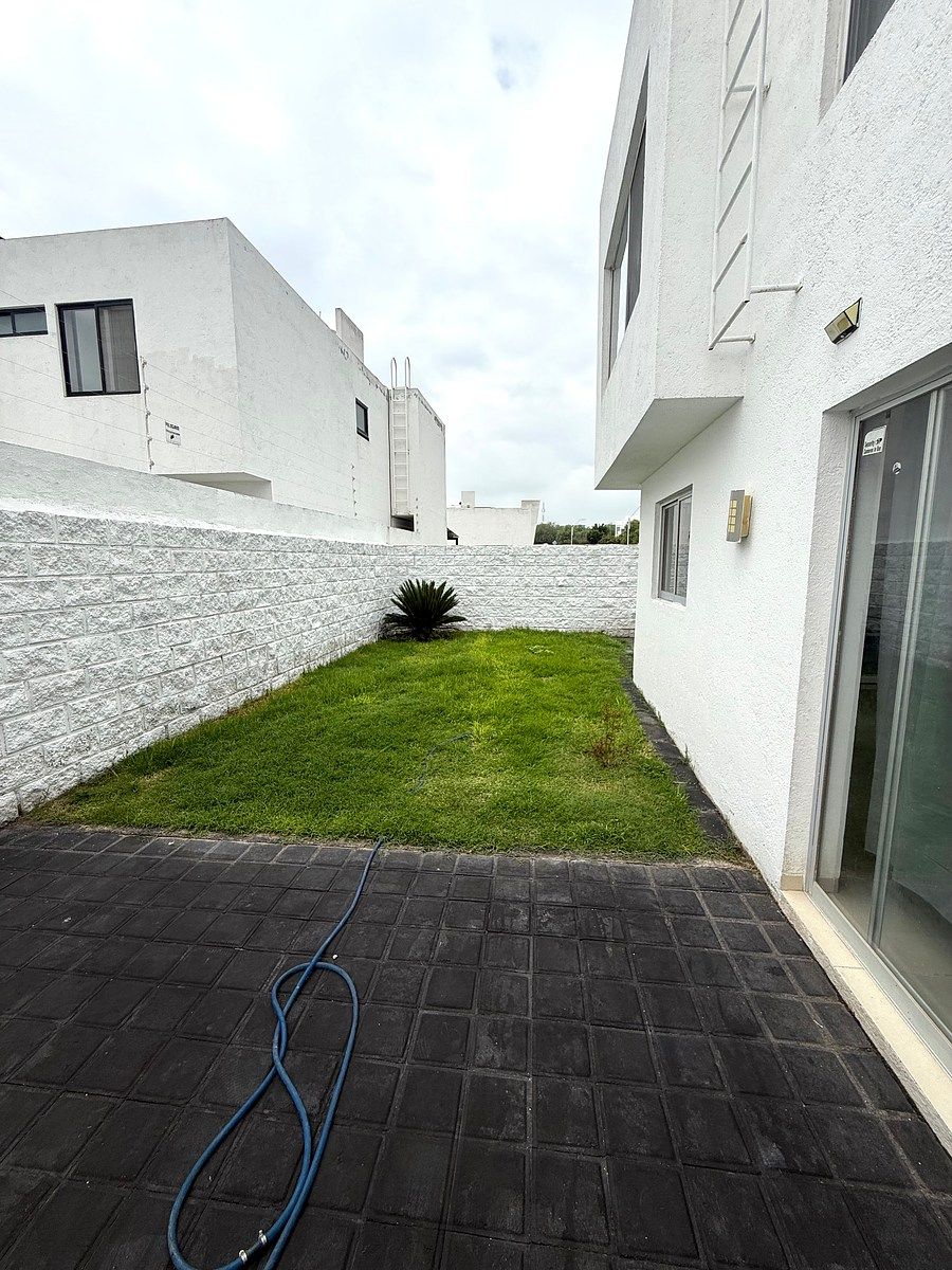 House in Grand Juriquilla, Querétaro, photo 14 of 28