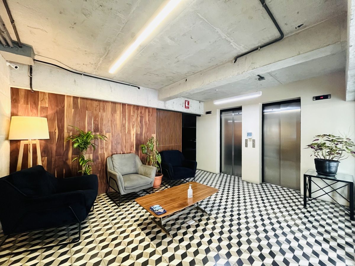 Rento Apartamento Equipado y Semiamueblado en Zona 4 - Miniatura 2