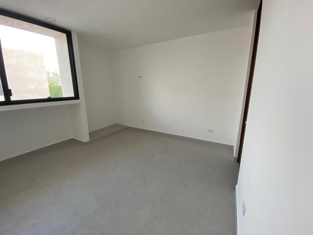 15 de 17: Segunda Habitación