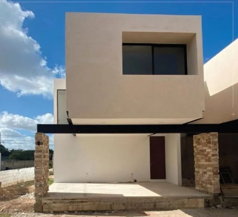 2 de 17: Fachada Principal