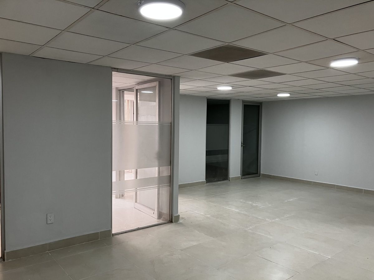 vista desde parte exterior del privado a la bodega