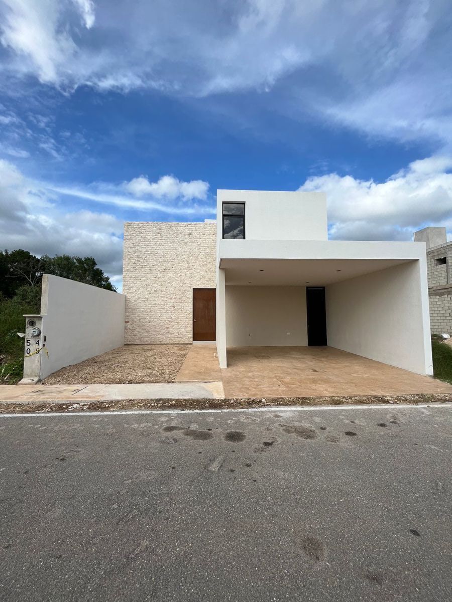 Venta Casa en Privada Conkal Mérida Modelo Esmeralda