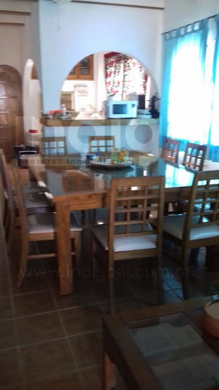 2 de 7: Comedor