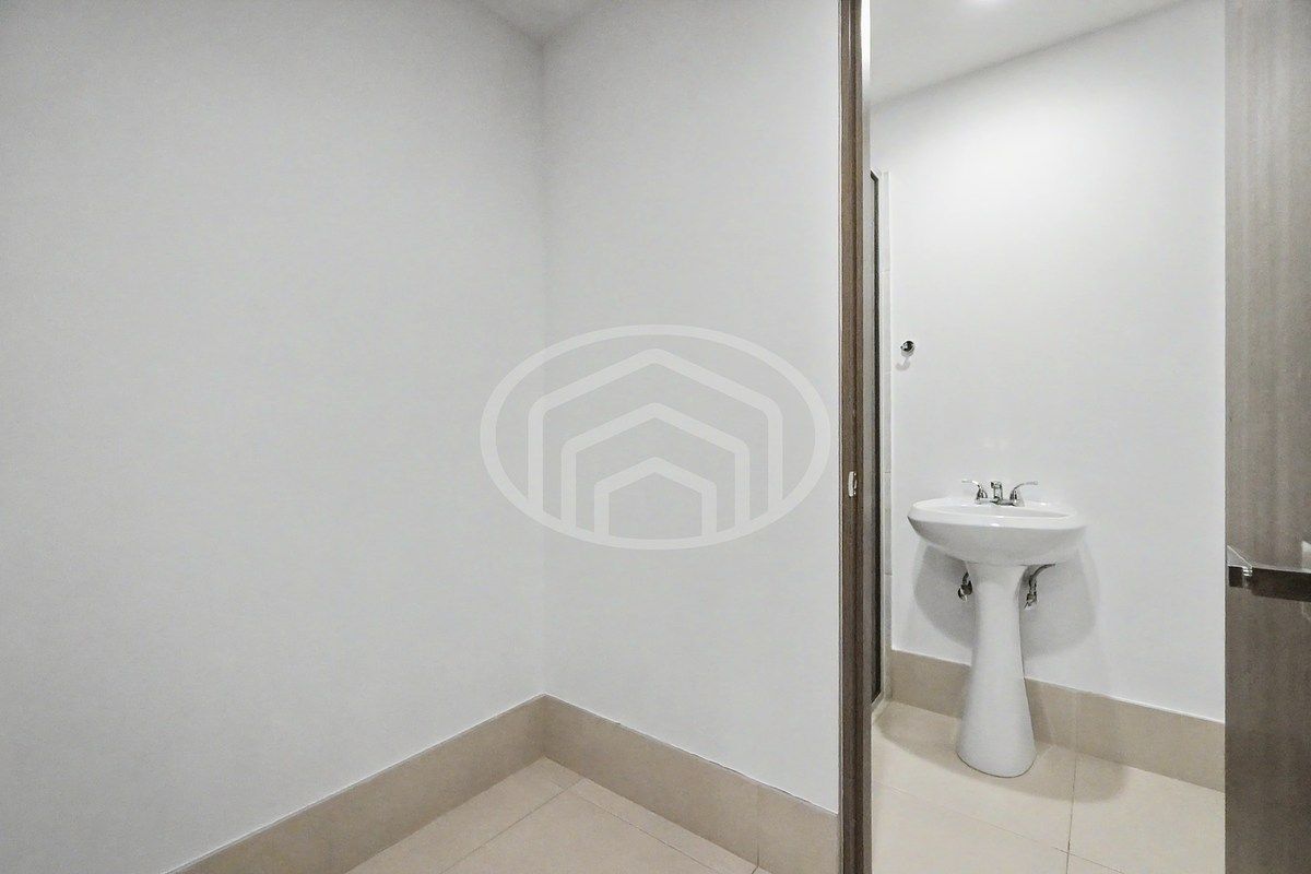 CUARTO DE SERVICIO CON BAÑO, foto 30 de 32