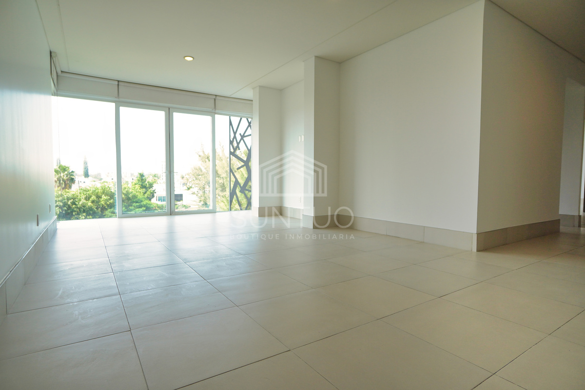 3 de 34: SALA COMEDOR