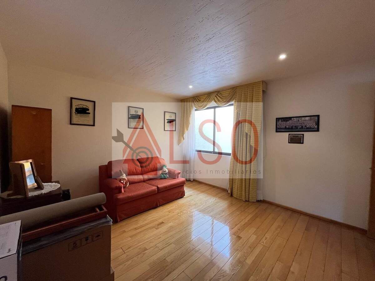 10 de 24: Recamara secundaria 2