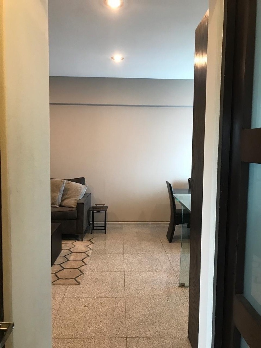 4 of 21: Entrada
Sala y comedor